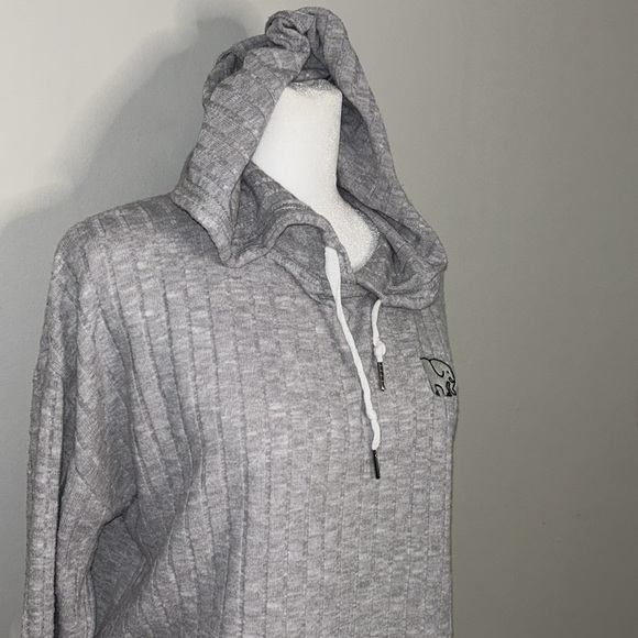 Ivory Ella Cropped Hoodie Size Small - Picture 3 of 9